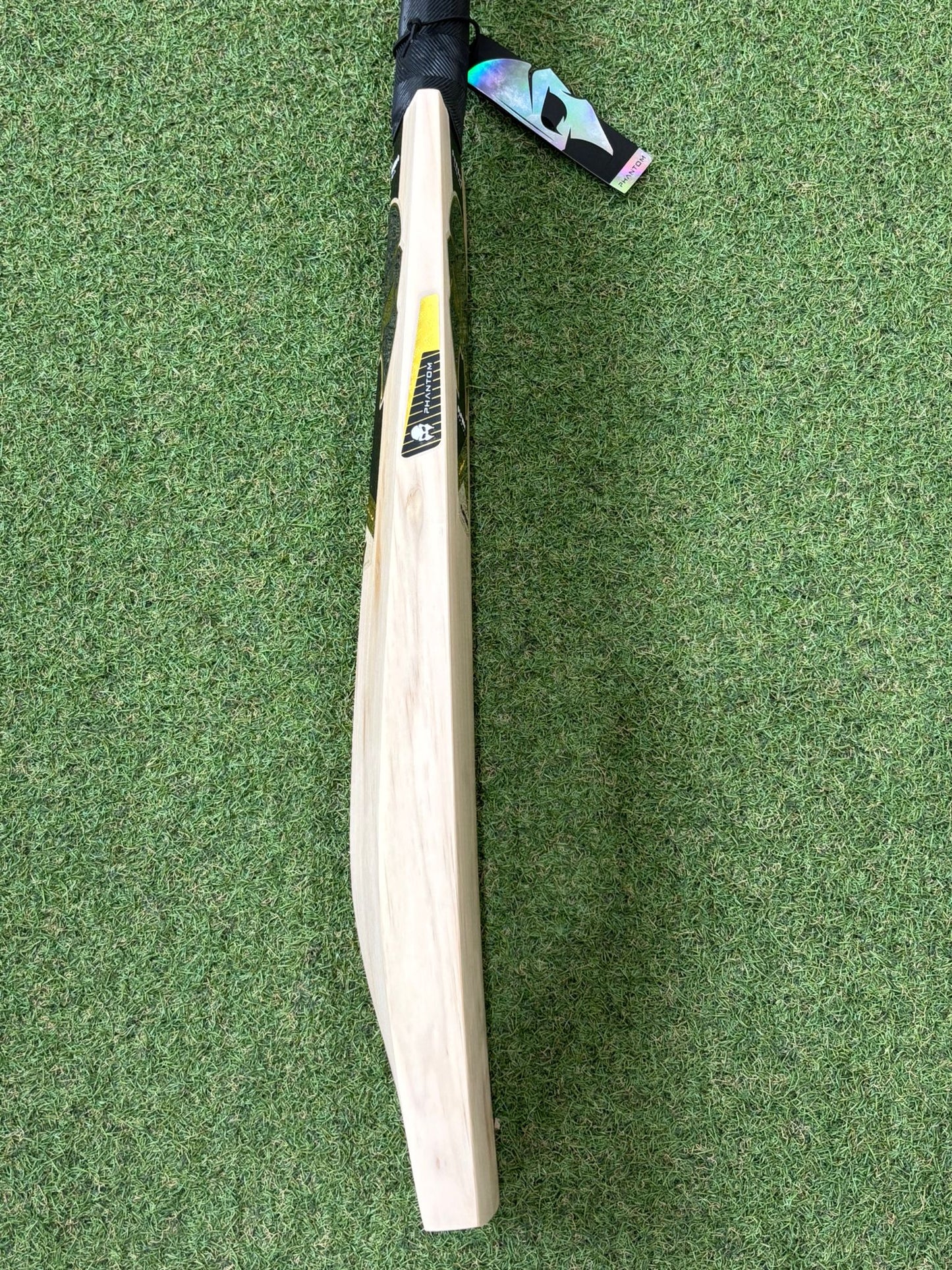Phantom Player Series Performance MSD7 Cricket Bat (2lb 10oz)
