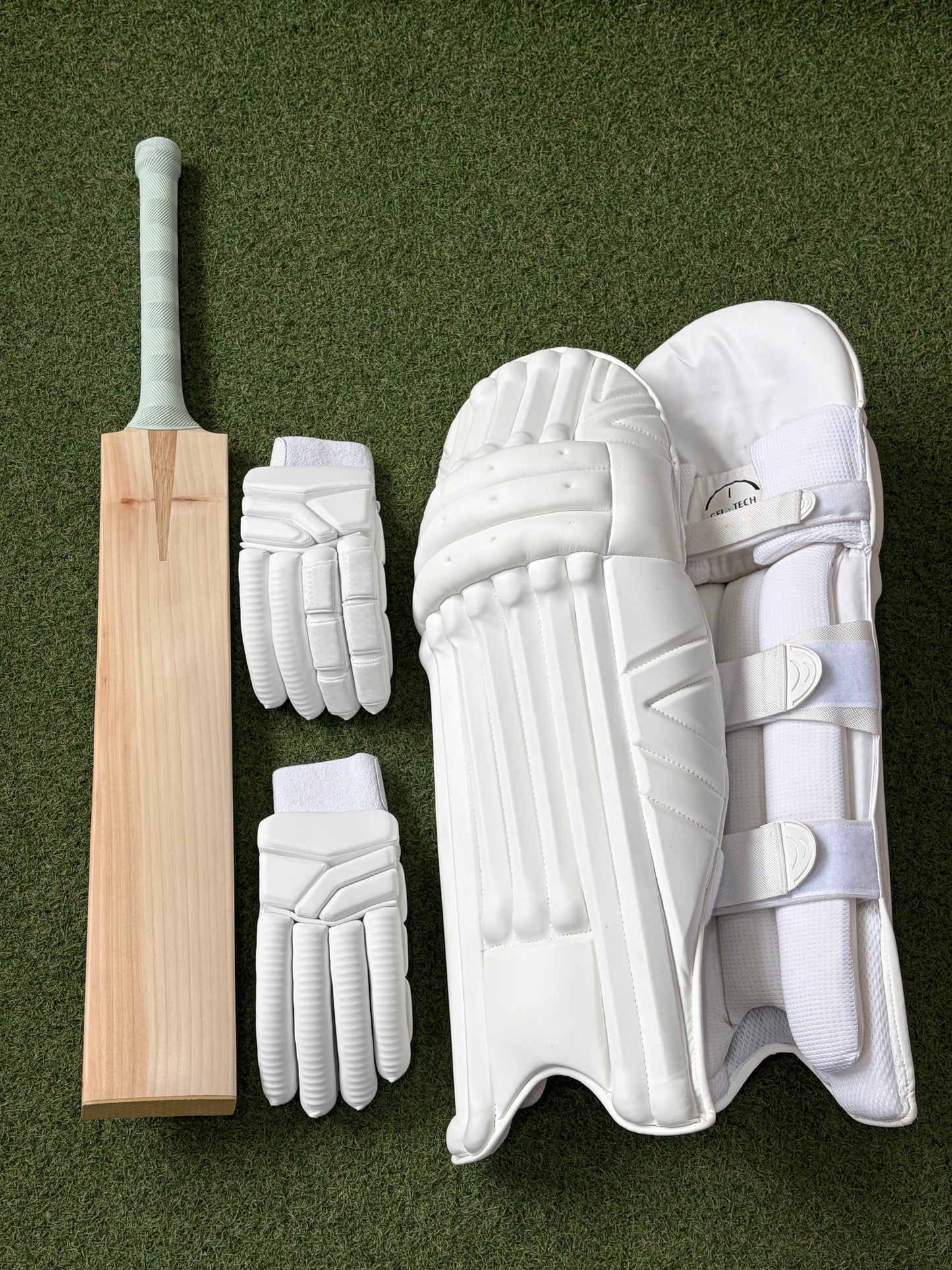 Unbranded Cricket Kit Bundle