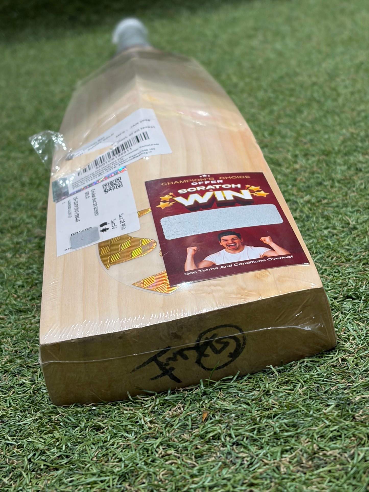 SG Sunny Gold Players Cricket Bat (2lb 7oz)