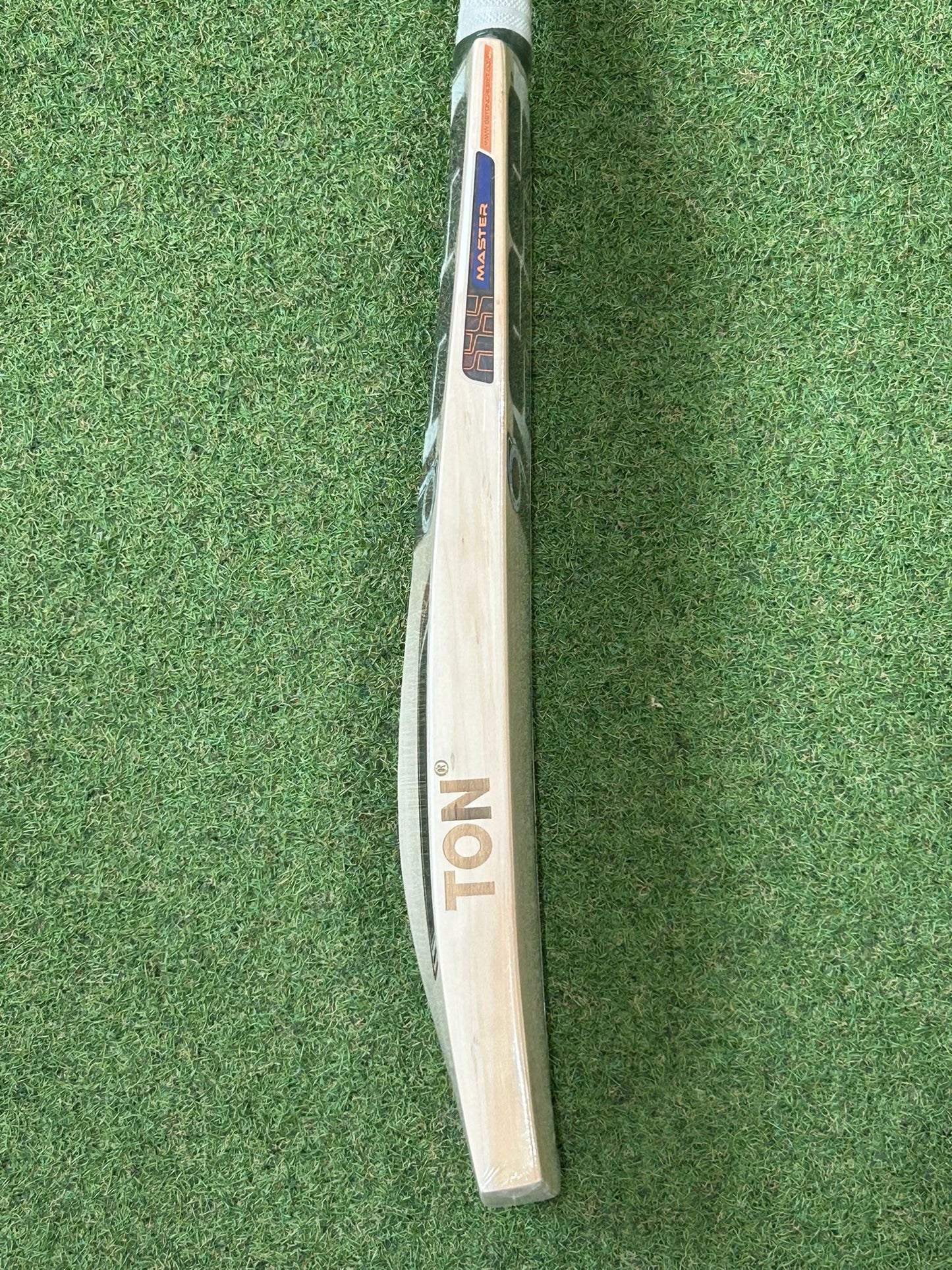 SS Ton Master 5000 Cricket Bat (2lb 8oz)