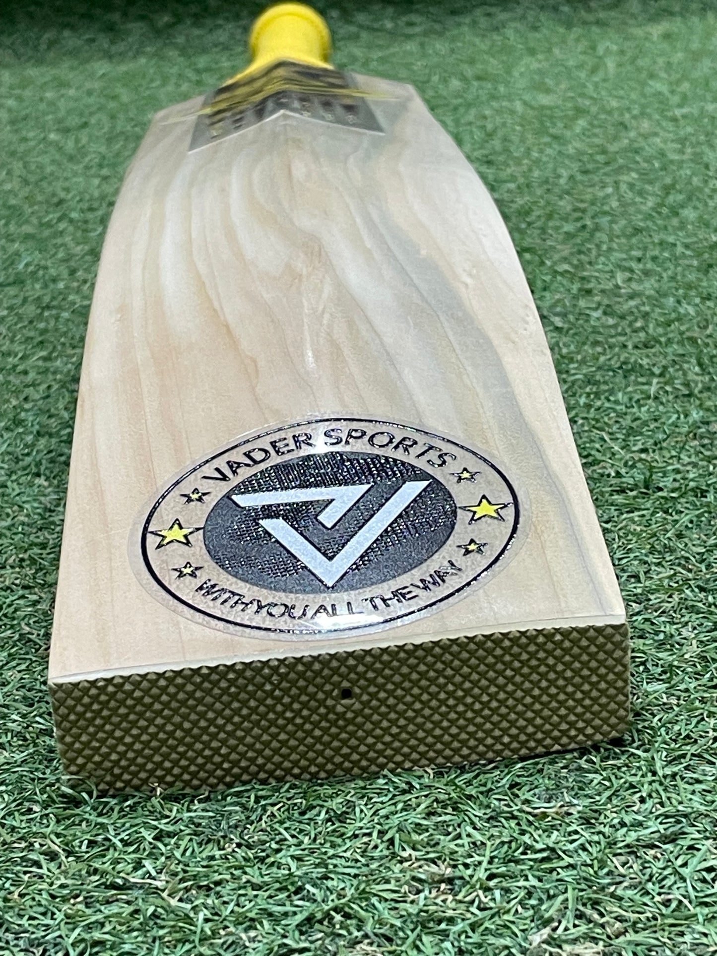 Vader Sports Limited Edition Cricket Bat (2lb 10oz)