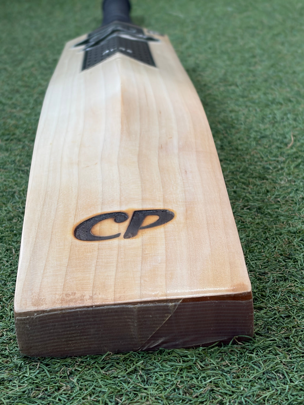 CP Pure Black Edition Cricket Bat (2lb 10oz)