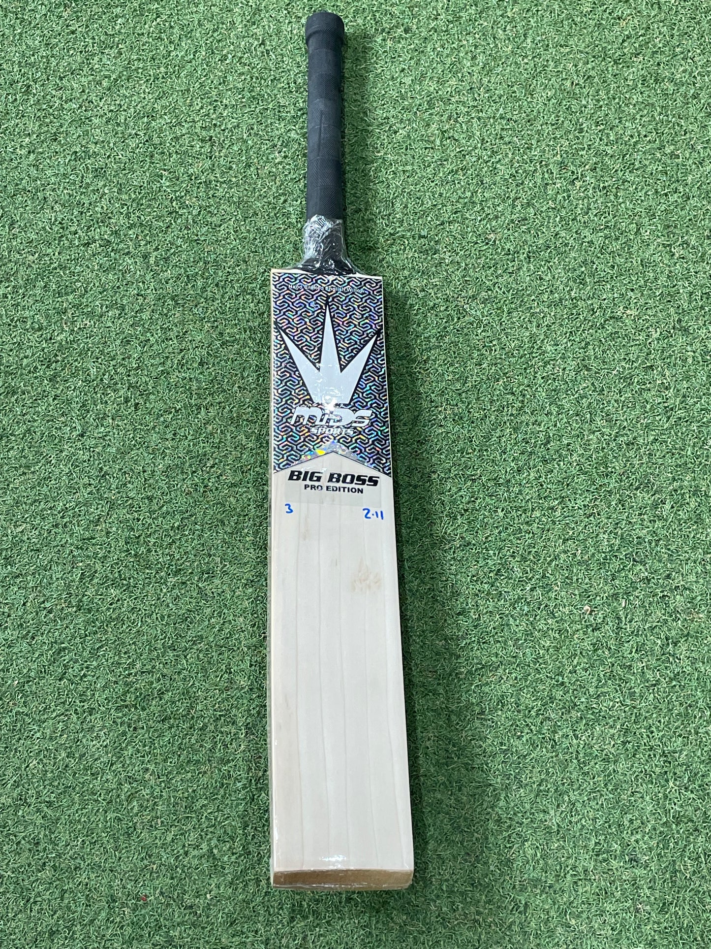 MIDS Big Boss Pro Edition Cricket Bat (2lb 11oz)