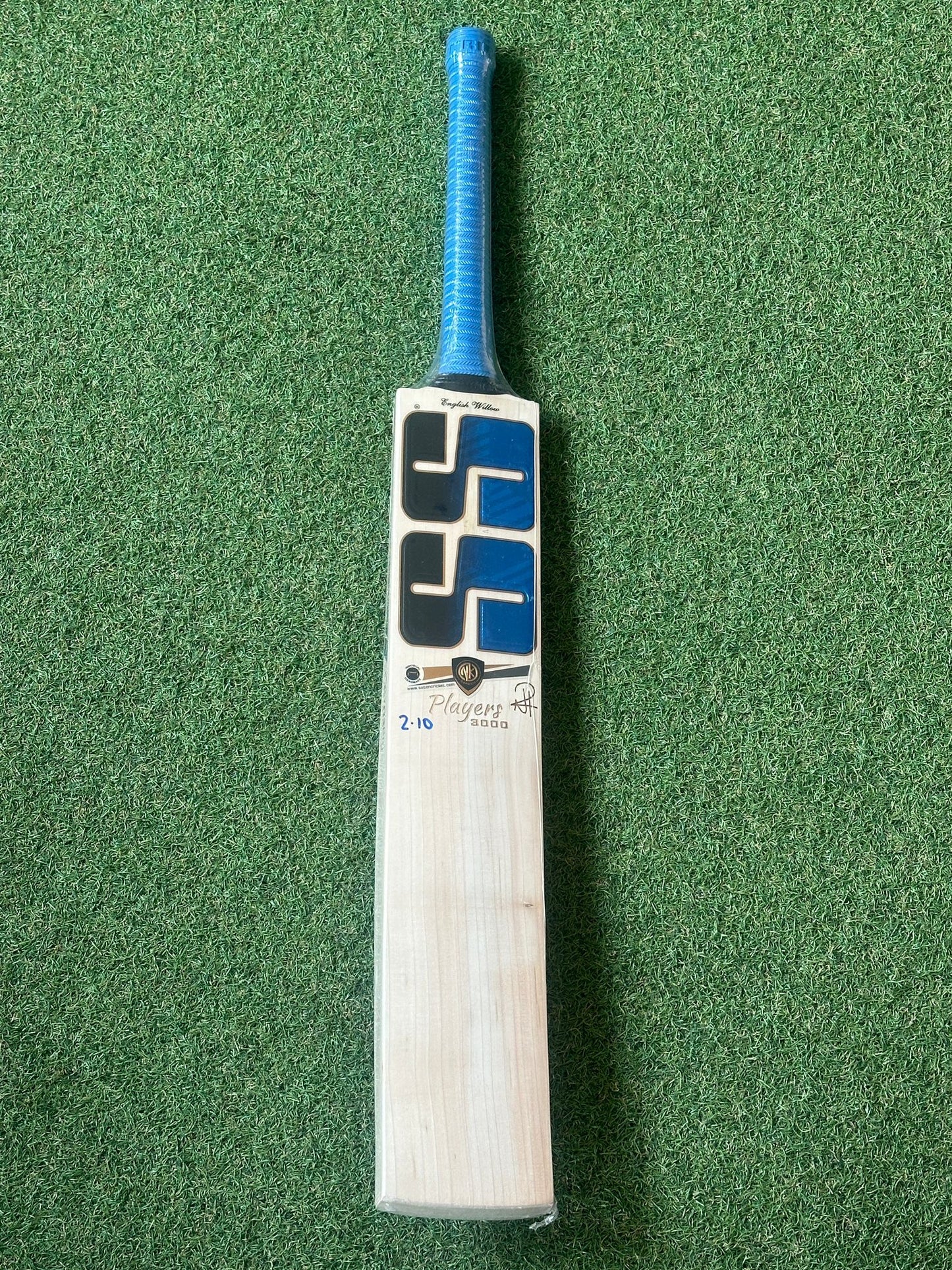 SS Ton Players 3000 Cricket Bat (2lb 10oz)