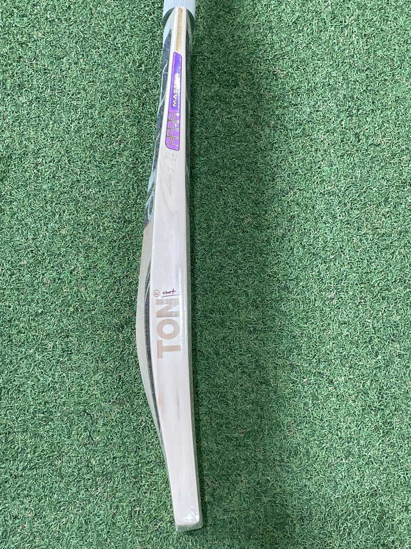 SS Ton Master 500 Cricket Bat (2lb 9oz)