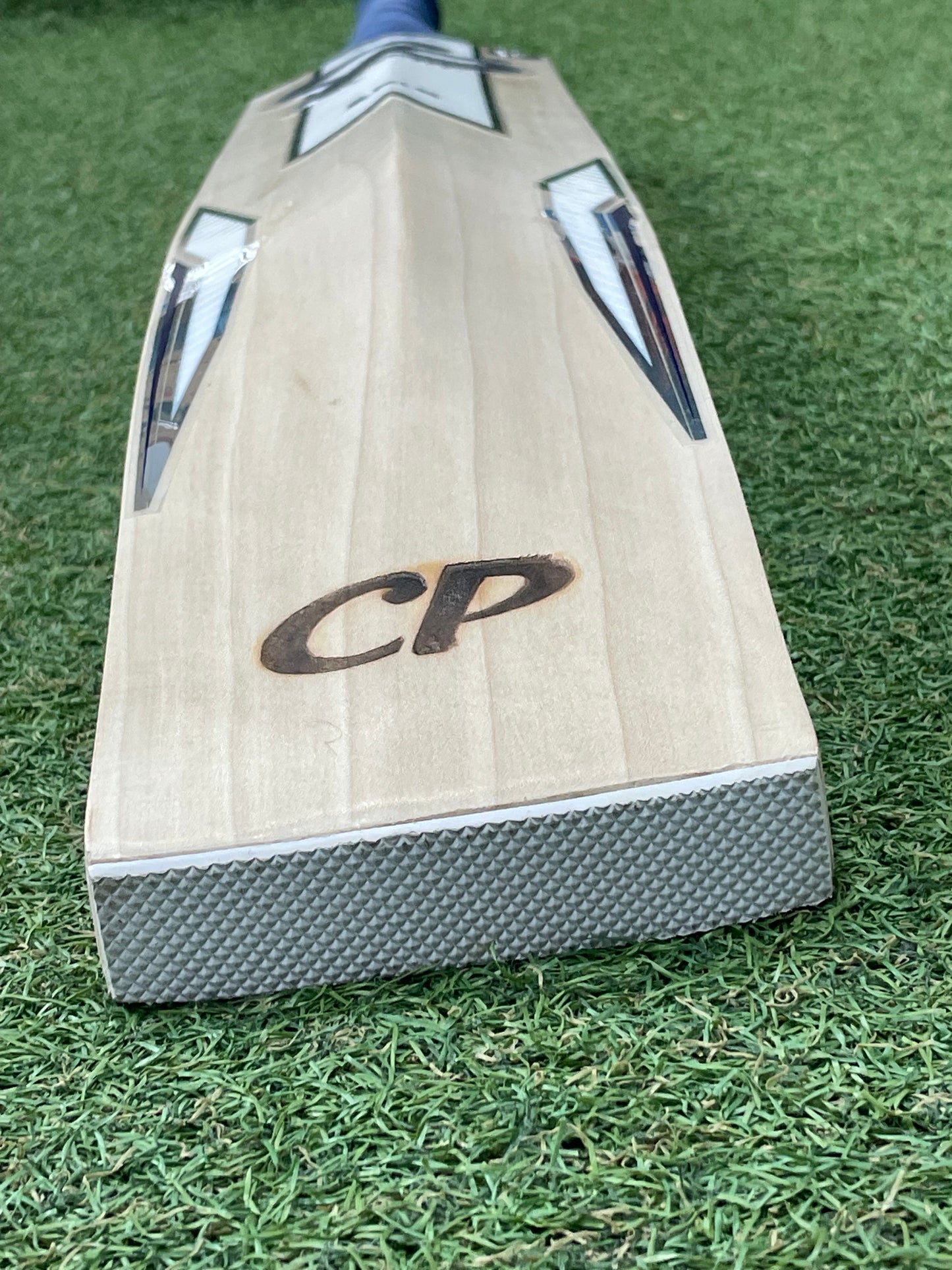 CP Epic Grade 1 Cricket Bat (2lb 10oz)