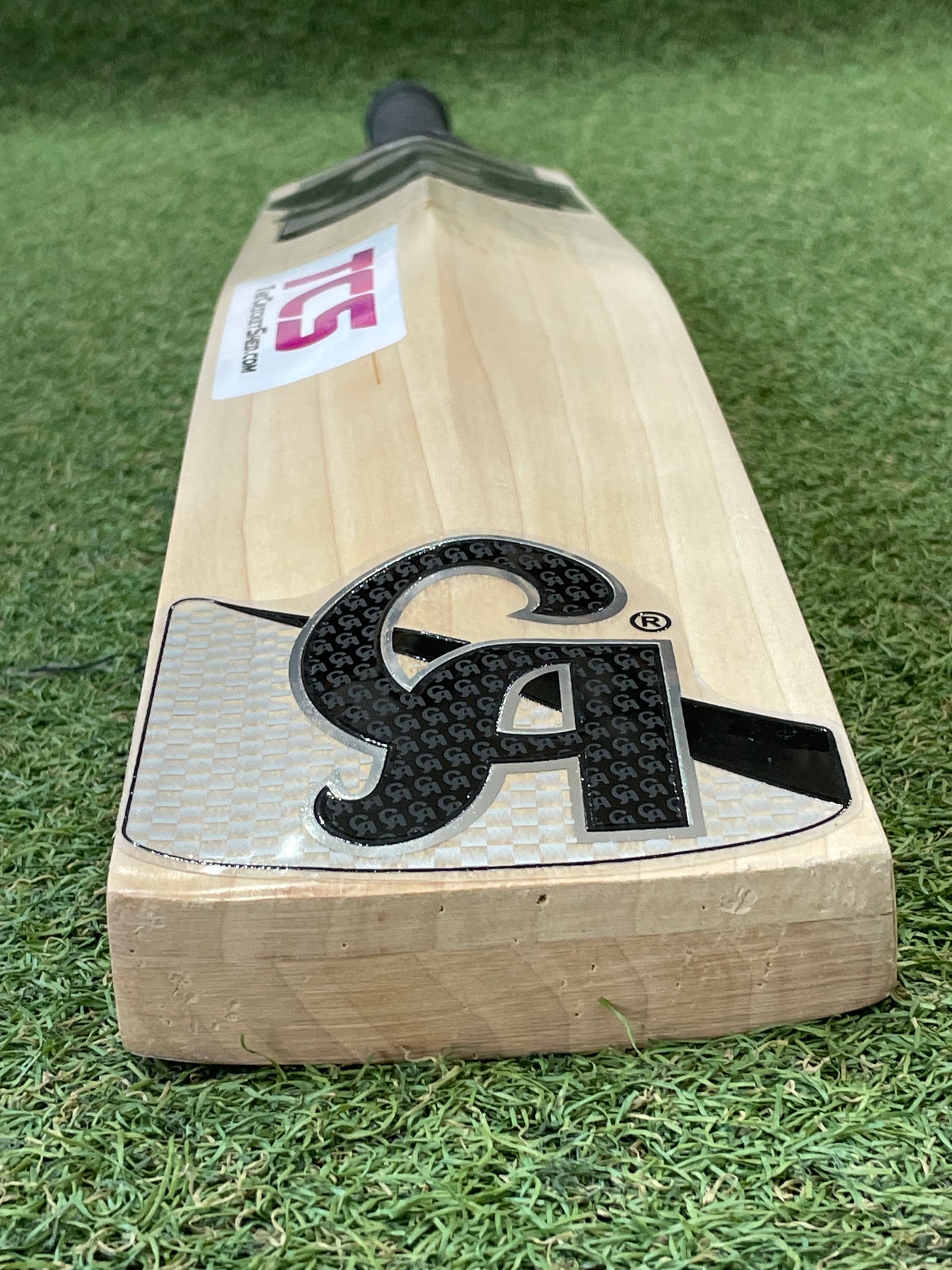 CA Revolution Laminated (Double Wood) Cricket Bat (2lb 11oz)