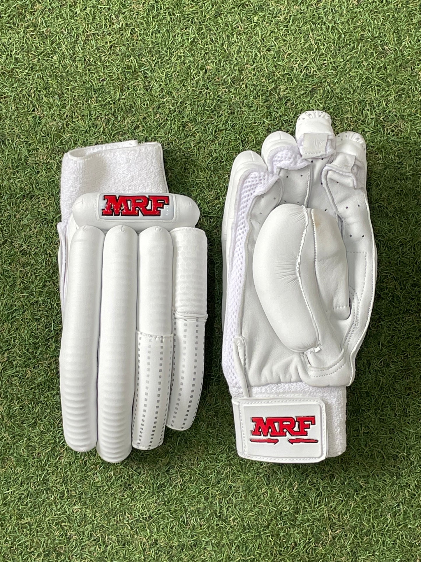 MRF Genius Grand Batting Gloves