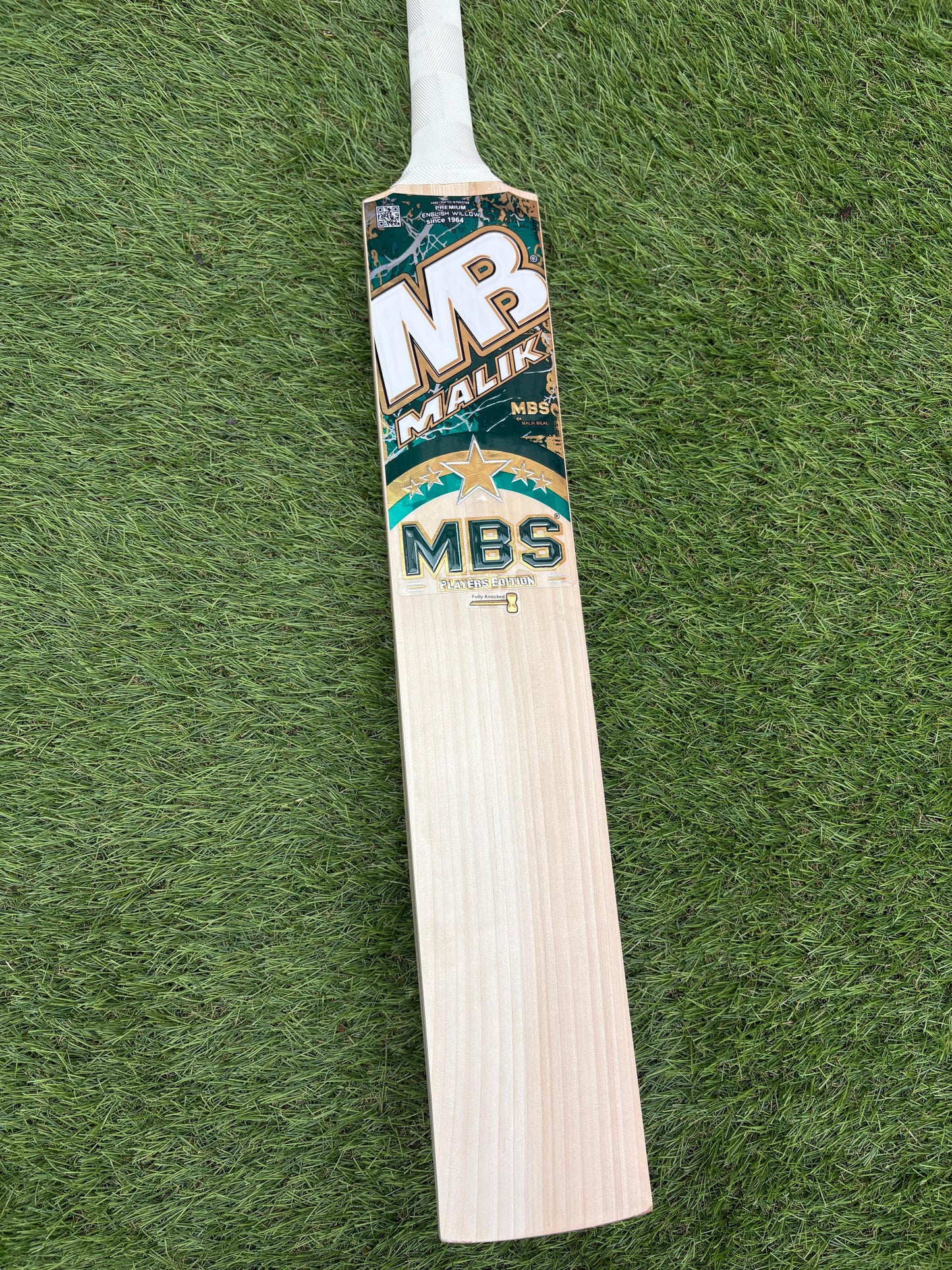 MB Malik MBS Players Edition Cricket Bat (2lb 9oz)