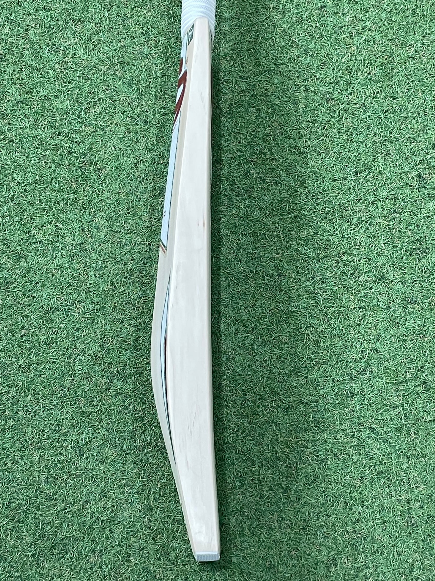 CP Epic Grade 2 Cricket Bat (2lb 10oz)