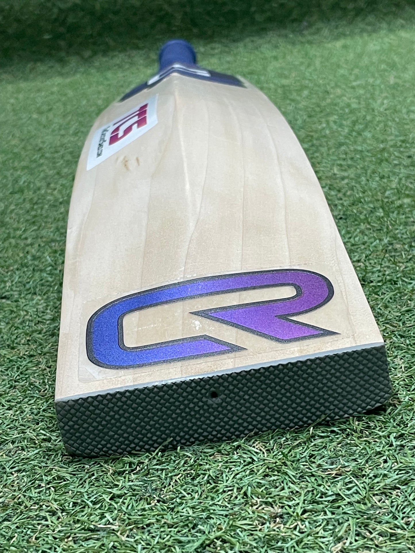 Used The Cricket Room Cricket Bat (2lb 11oz)