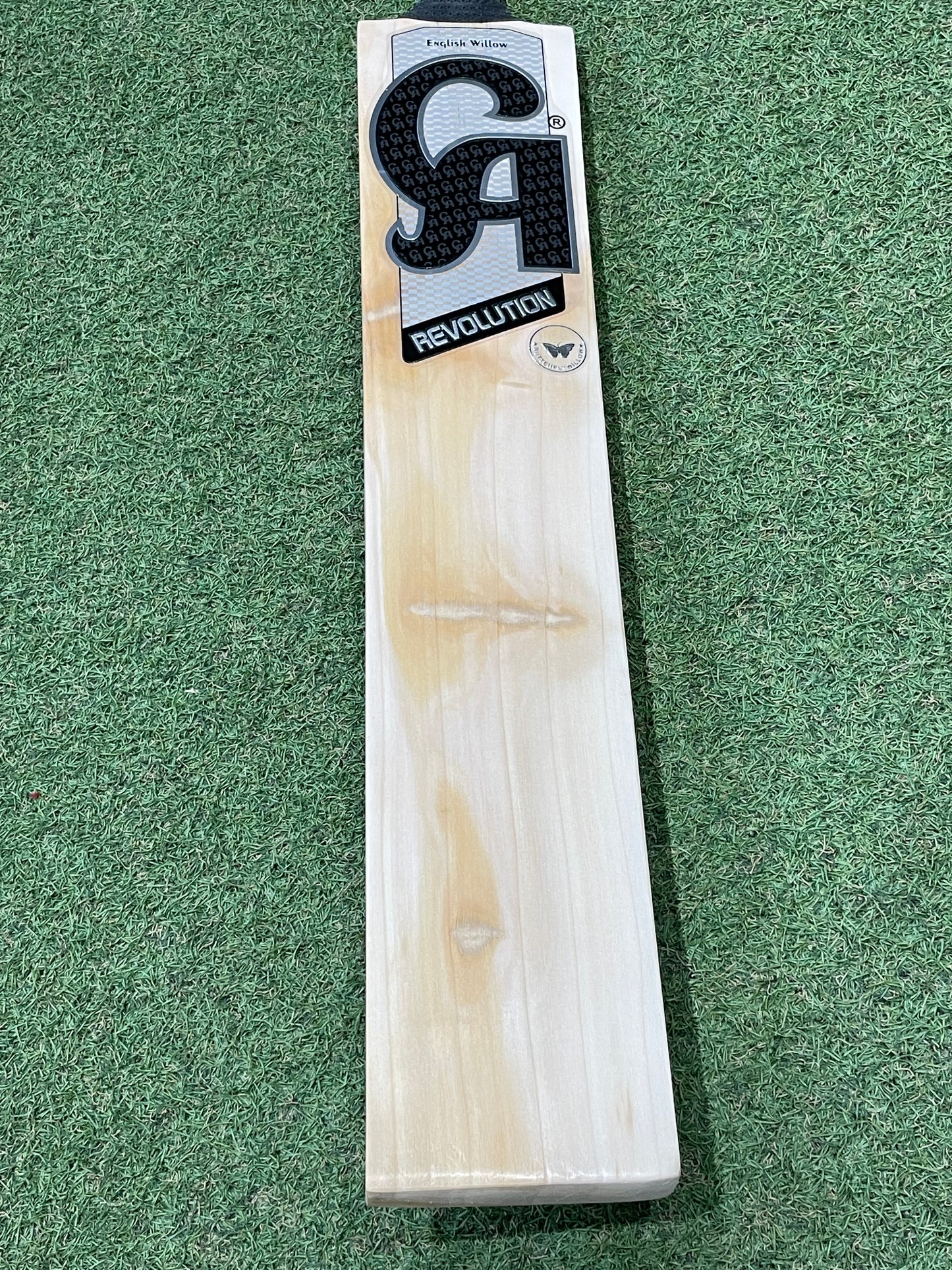 CA Revolution Butterfly Cricket Bat (2lb 8oz)