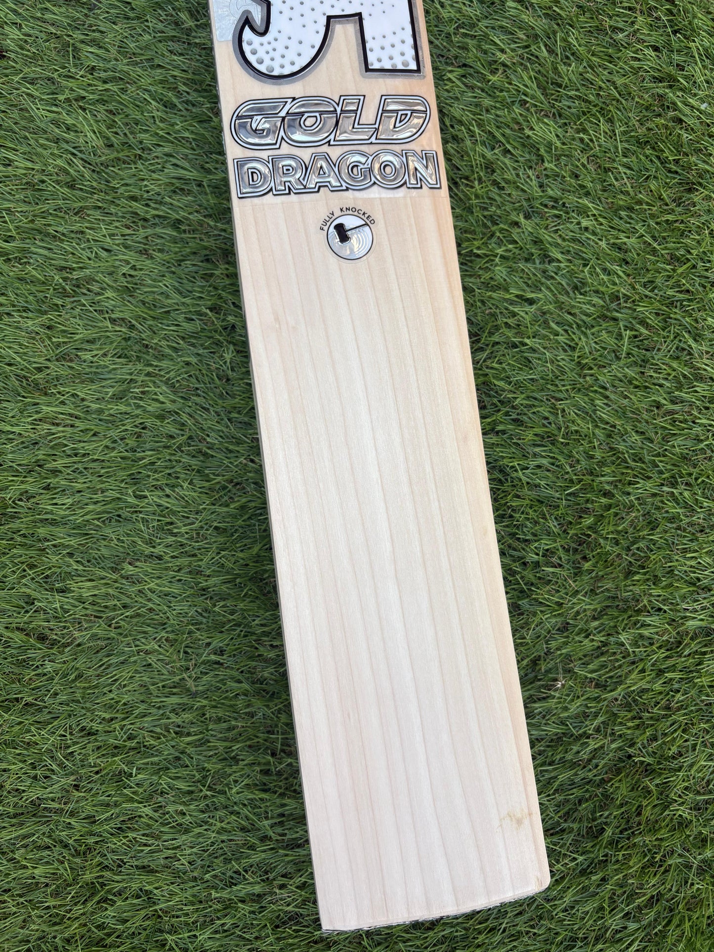 CA Gold Dragon Cricket Bat (2lb 8oz)