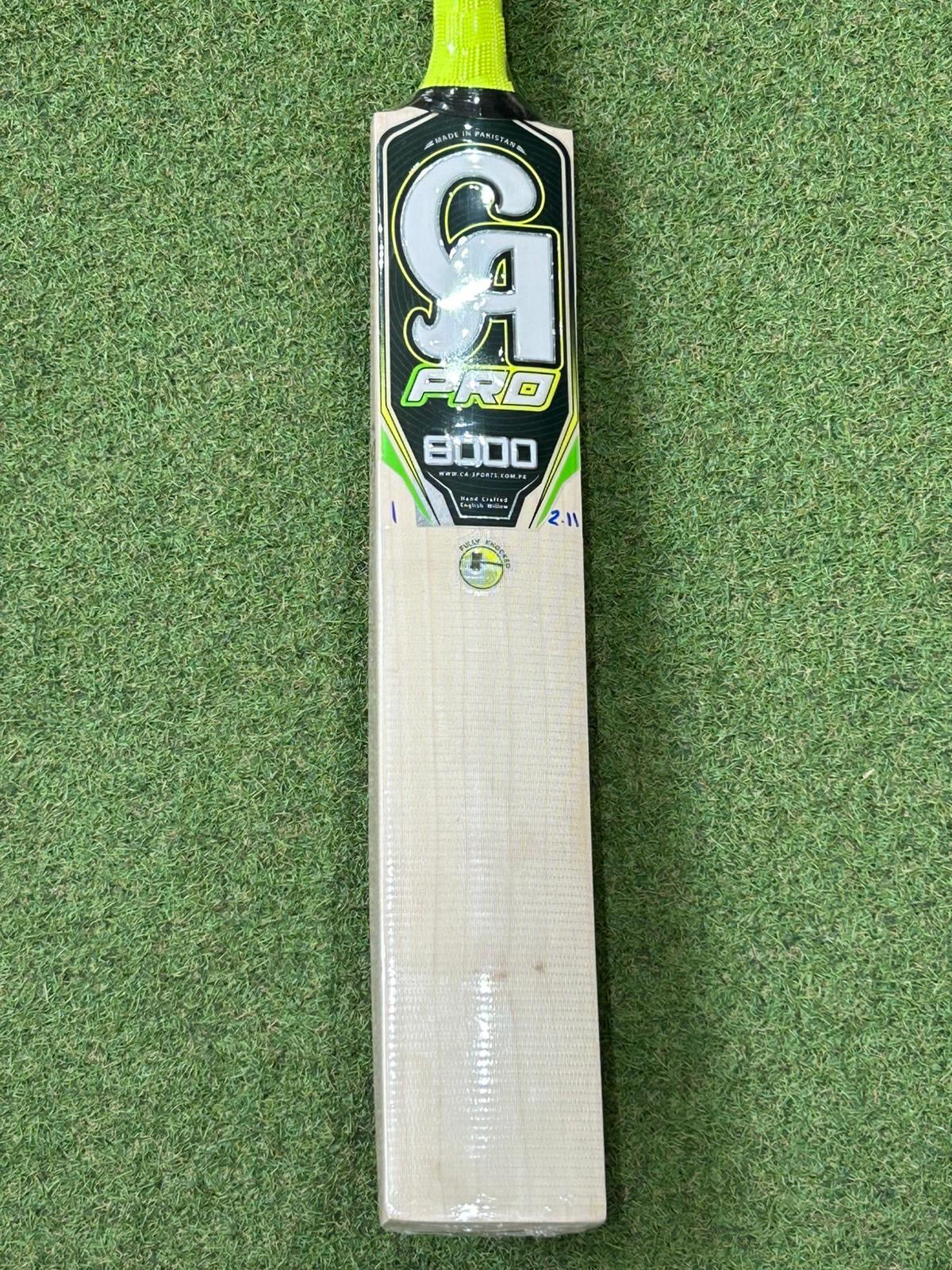 CA Pro 8000 Cricket Bat (2lb 11oz)