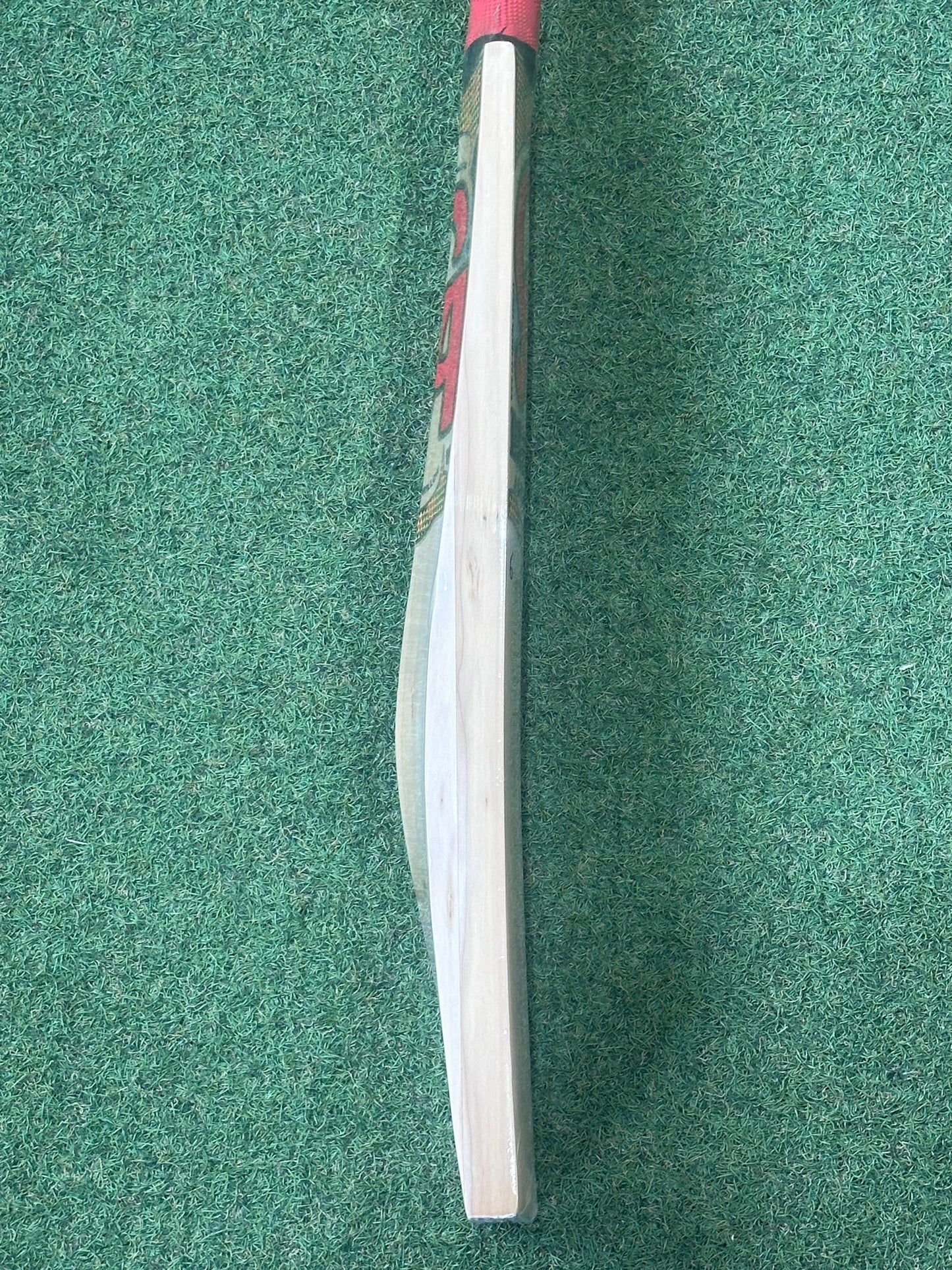 CA Dragon Laminate Cricket Bat (2lb 11oz)