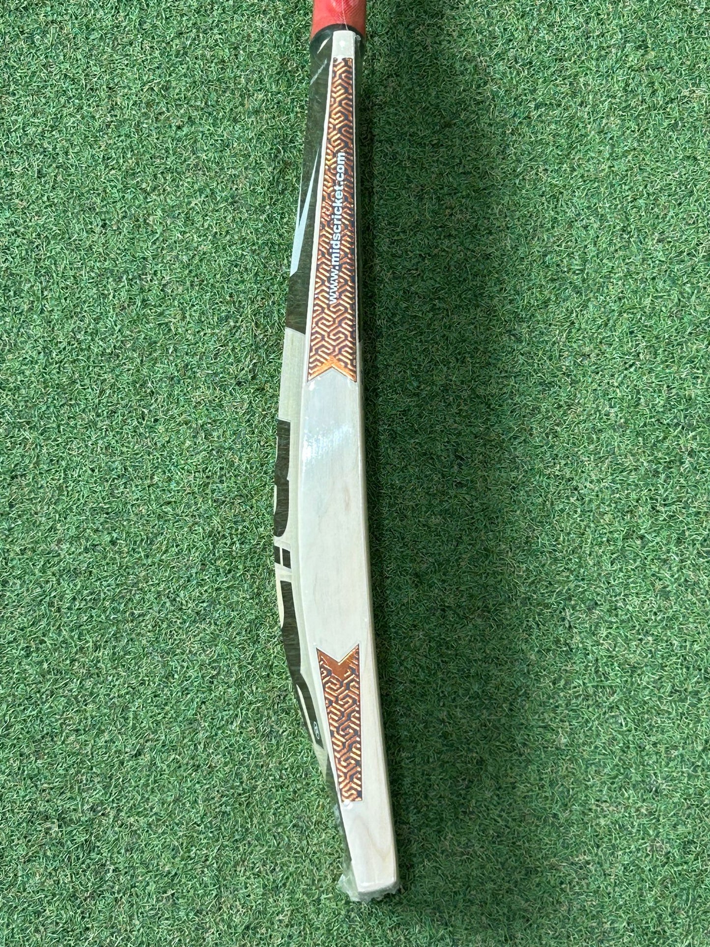 MIDS Big Boss Limited Edition 5 Star Cricket Bat (2lb 11oz)