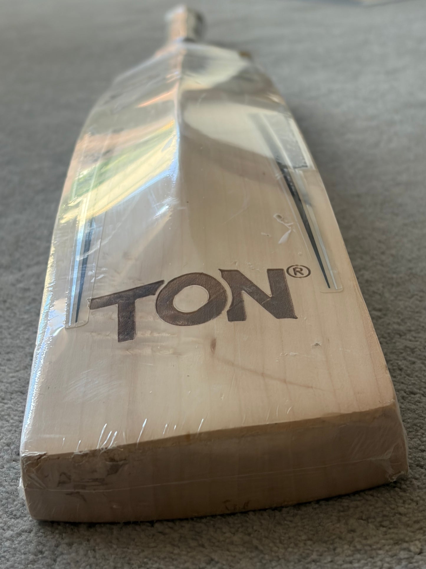 Ton Silver Edition Cricket Bat (2lb 8oz)