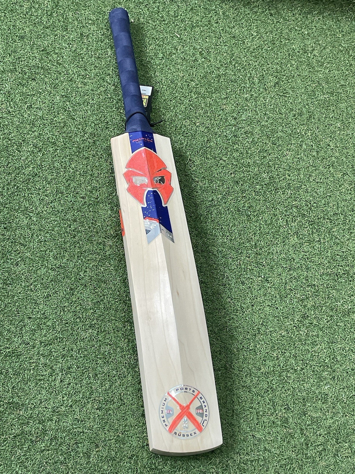 Phantom Illusion Performance Cricket Bat - 2lb 8oz - Brand New! Exclusive!