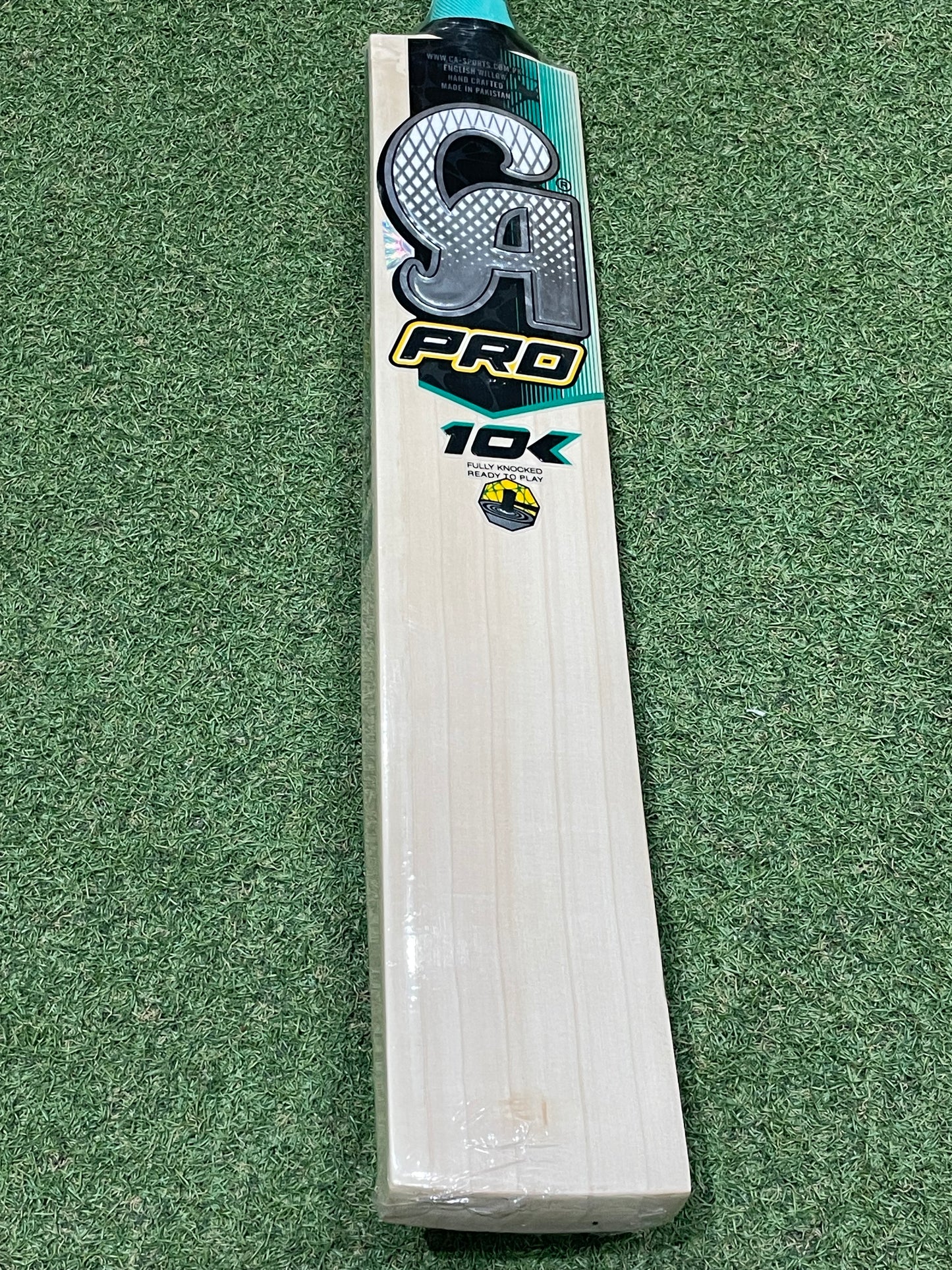 CA Pro 10000 Cricket Bat (2lb 7oz)