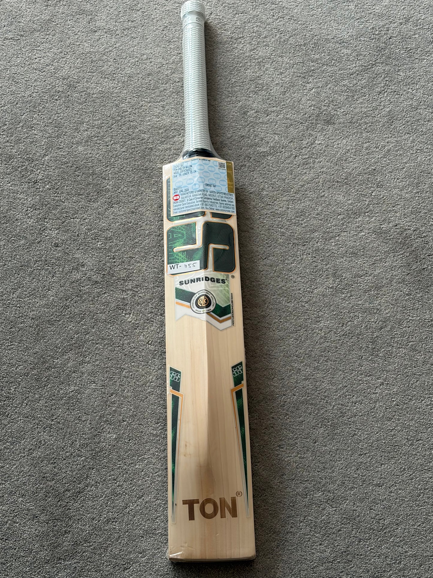 SS Ton Sir Richards Cricket Bat (2lb 9oz)