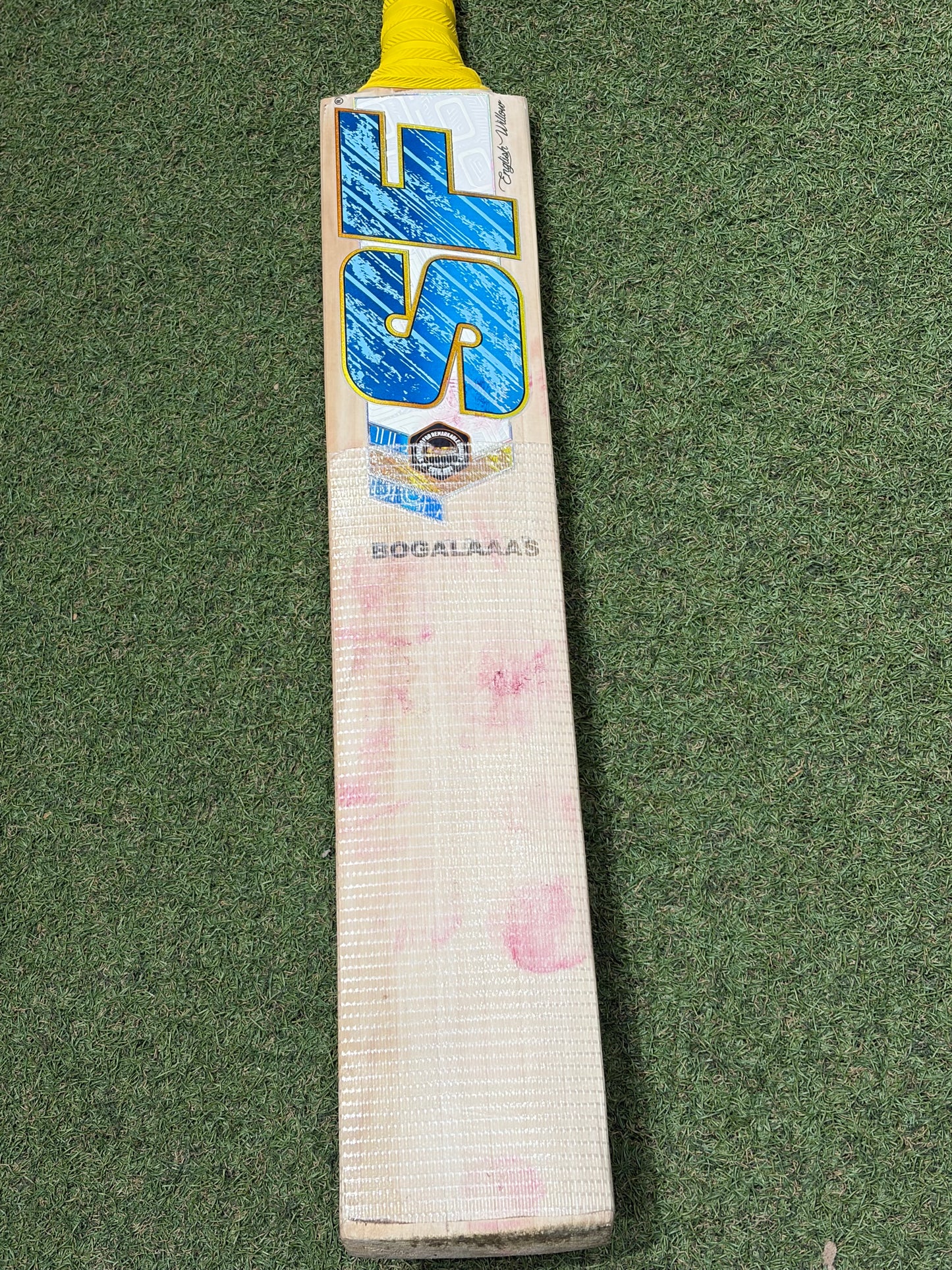Used SF Custom Players Cricket Bat (2lb 10oz)