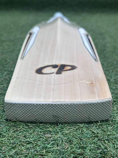 CP Epic Player Grade Cricket Bat (2lb 11oz)