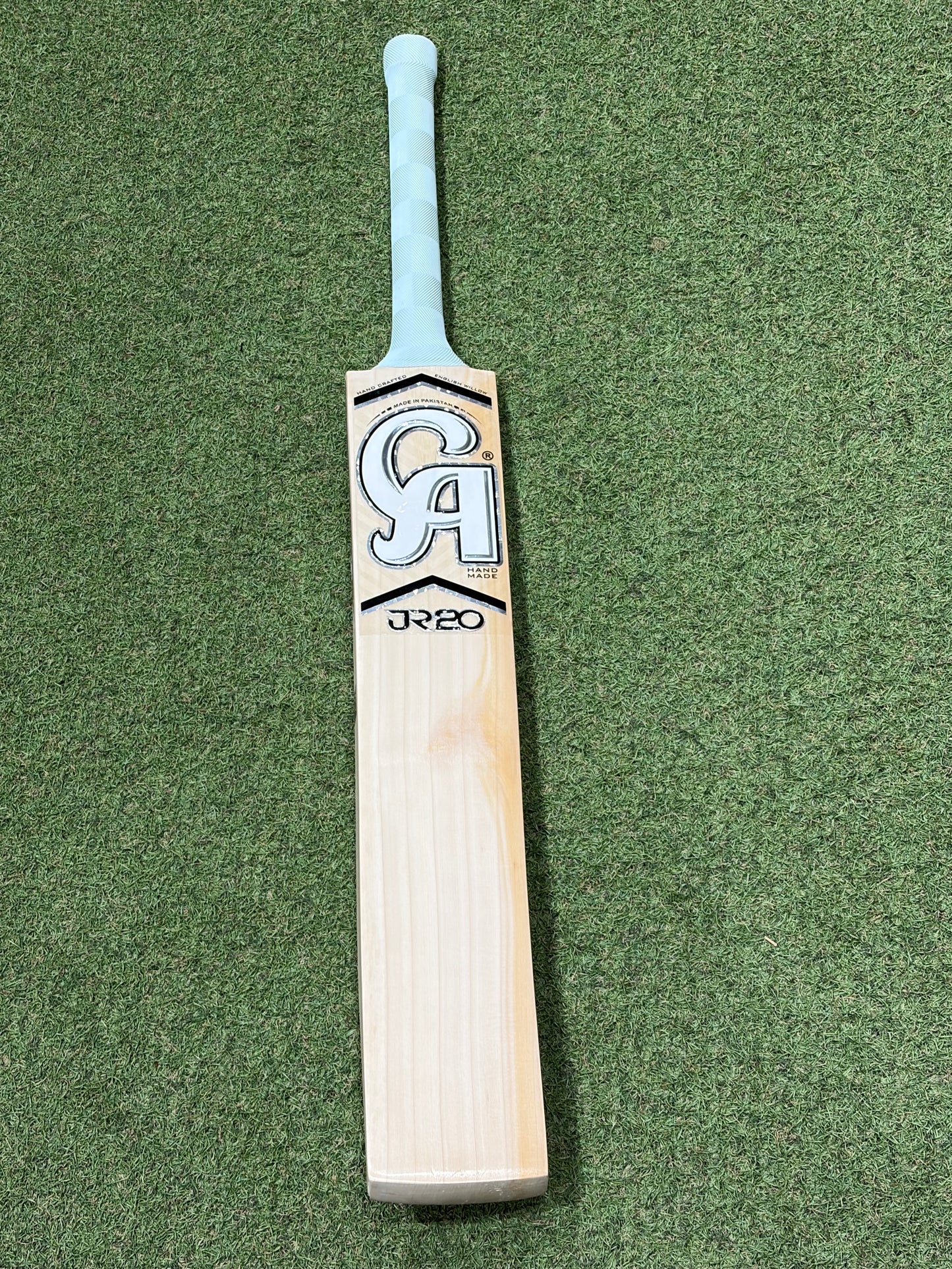 CA JR20 Butterfly Cricket Bat (2lb 9oz)