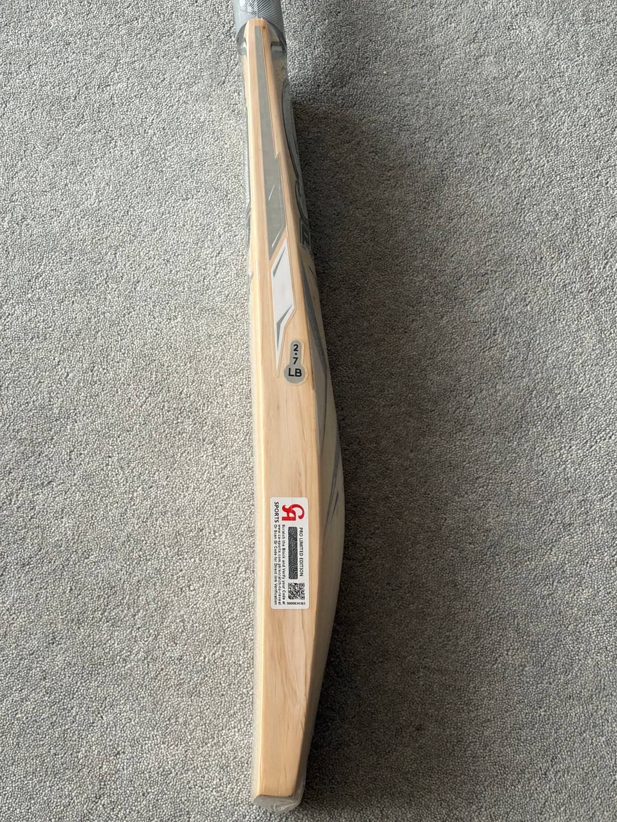 CA Pro Limited Edition Cricket Bat (2lb 10oz)