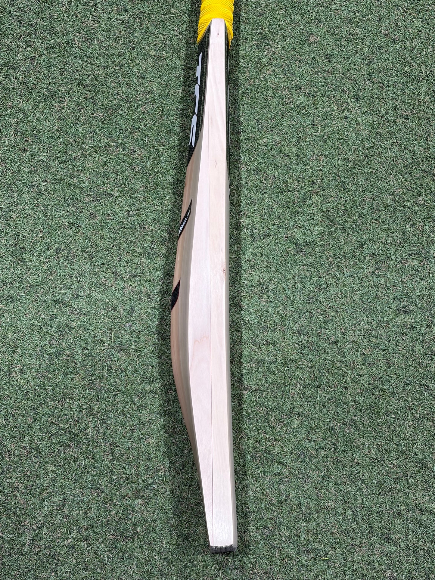 TCS Laminate Cricket Bat (2lb 11oz)