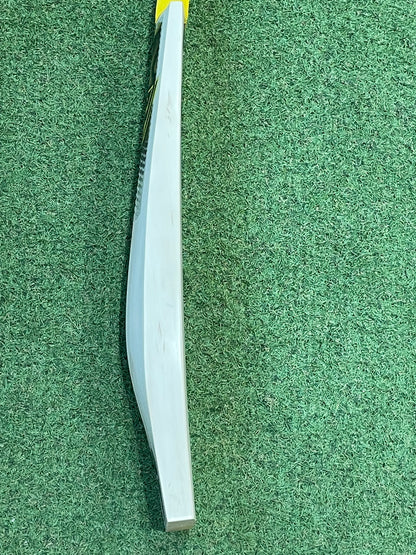 Vader Sports Limited Edition Cricket Bat (2lb 9oz)