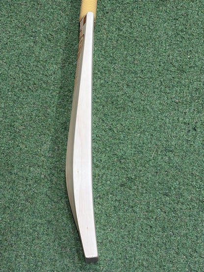 CP Laser Long Blade Cricket Bat (2lb 9oz)