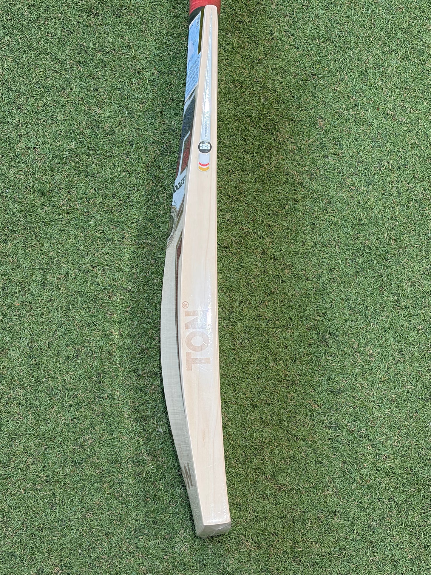 SS Sir Richards Cricket Bat (2lb 9oz)