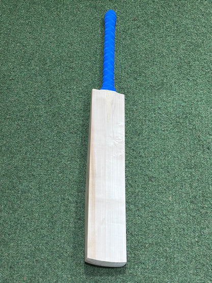 Plain UK Made Short Blade Long Handle Cricket Bat (2lb 11oz)