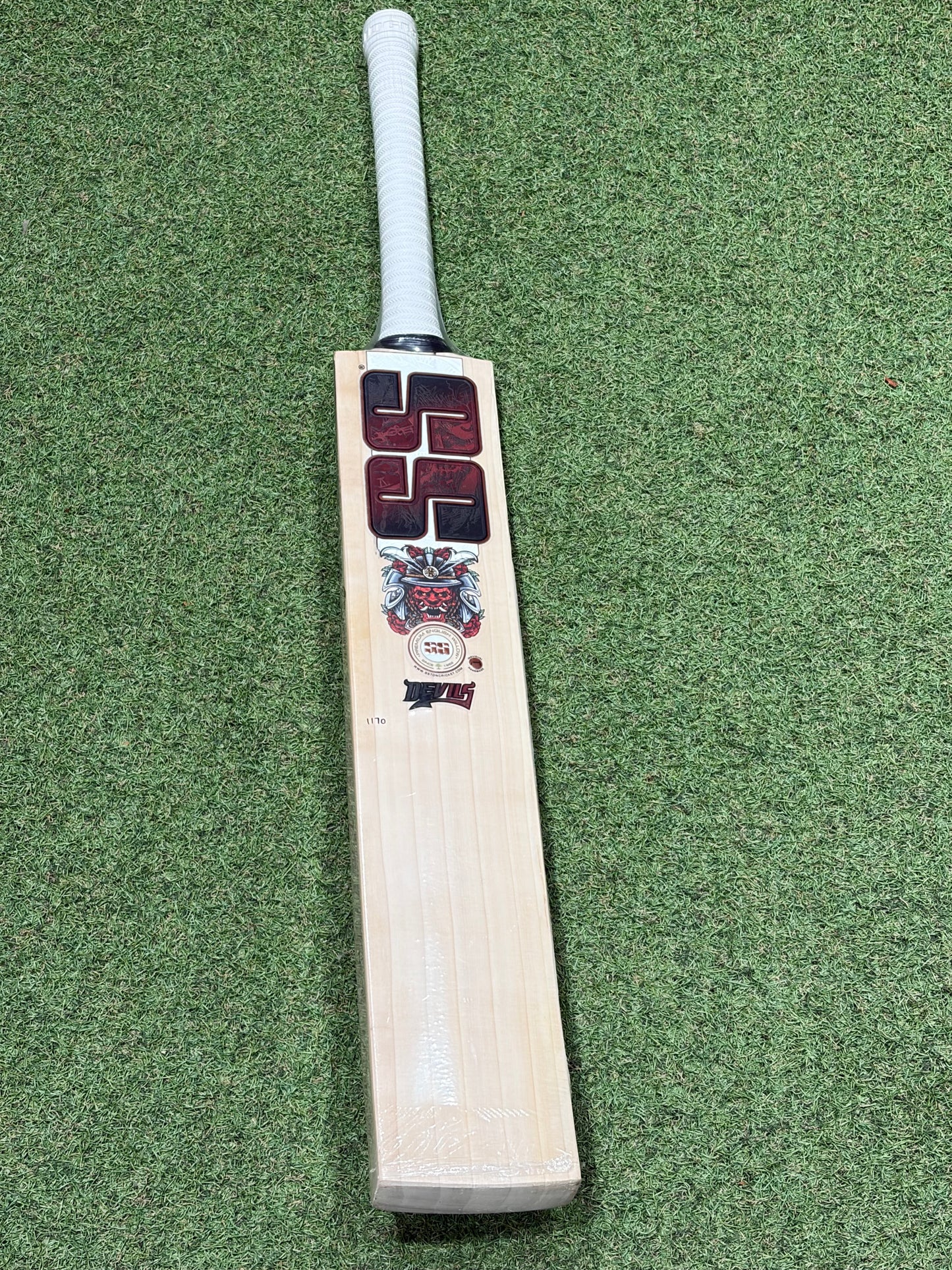 SS Devils Red Cricket Bat (2lb 10oz)