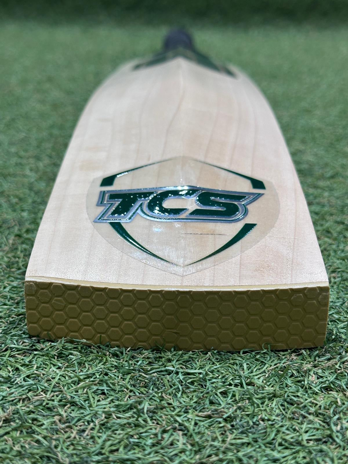 TCS LE Size 4 Junior Cricket Bat (1lb 15oz)
