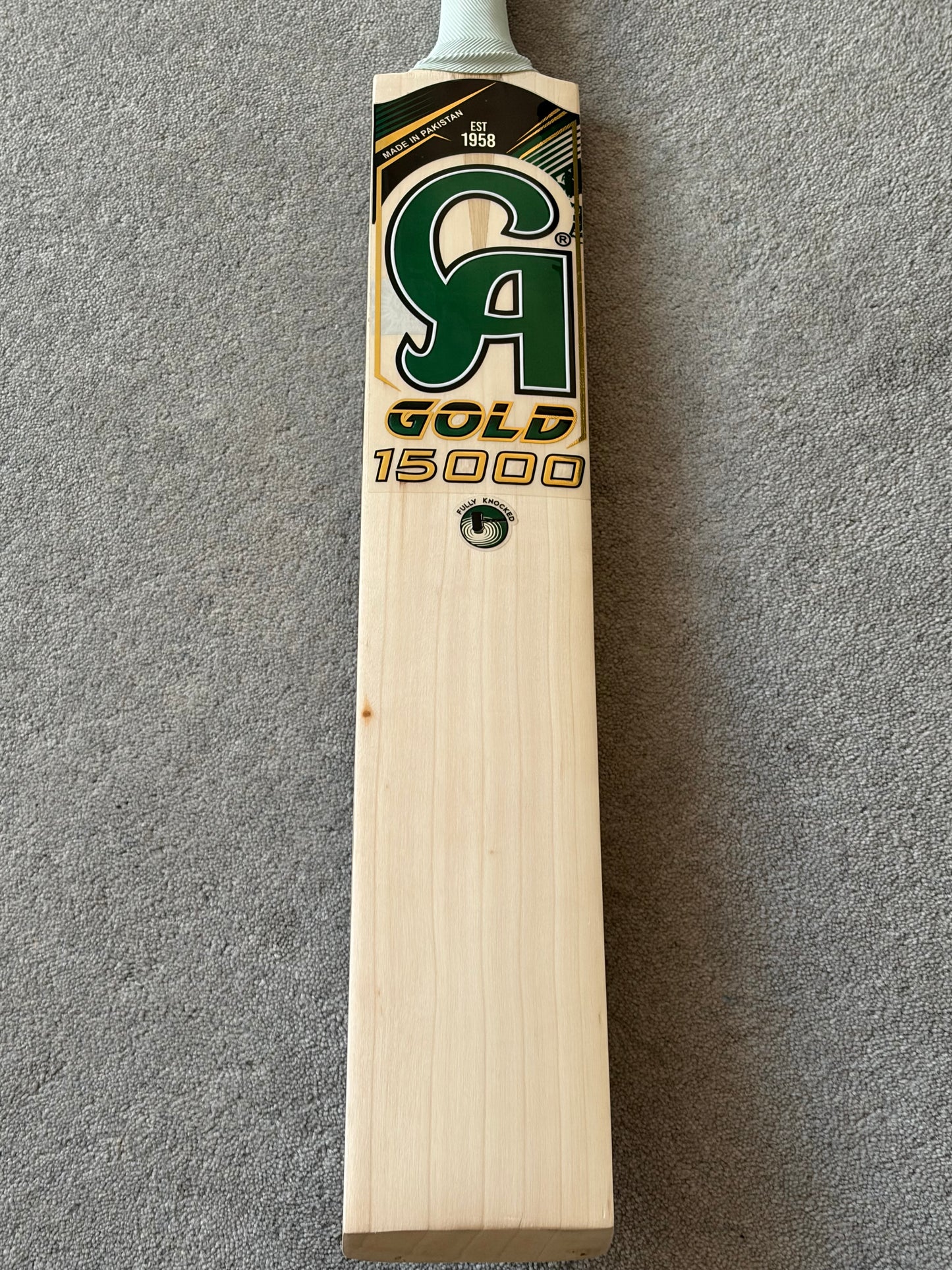 CA Gold 15000 Cricket Bat (2lb 6oz)