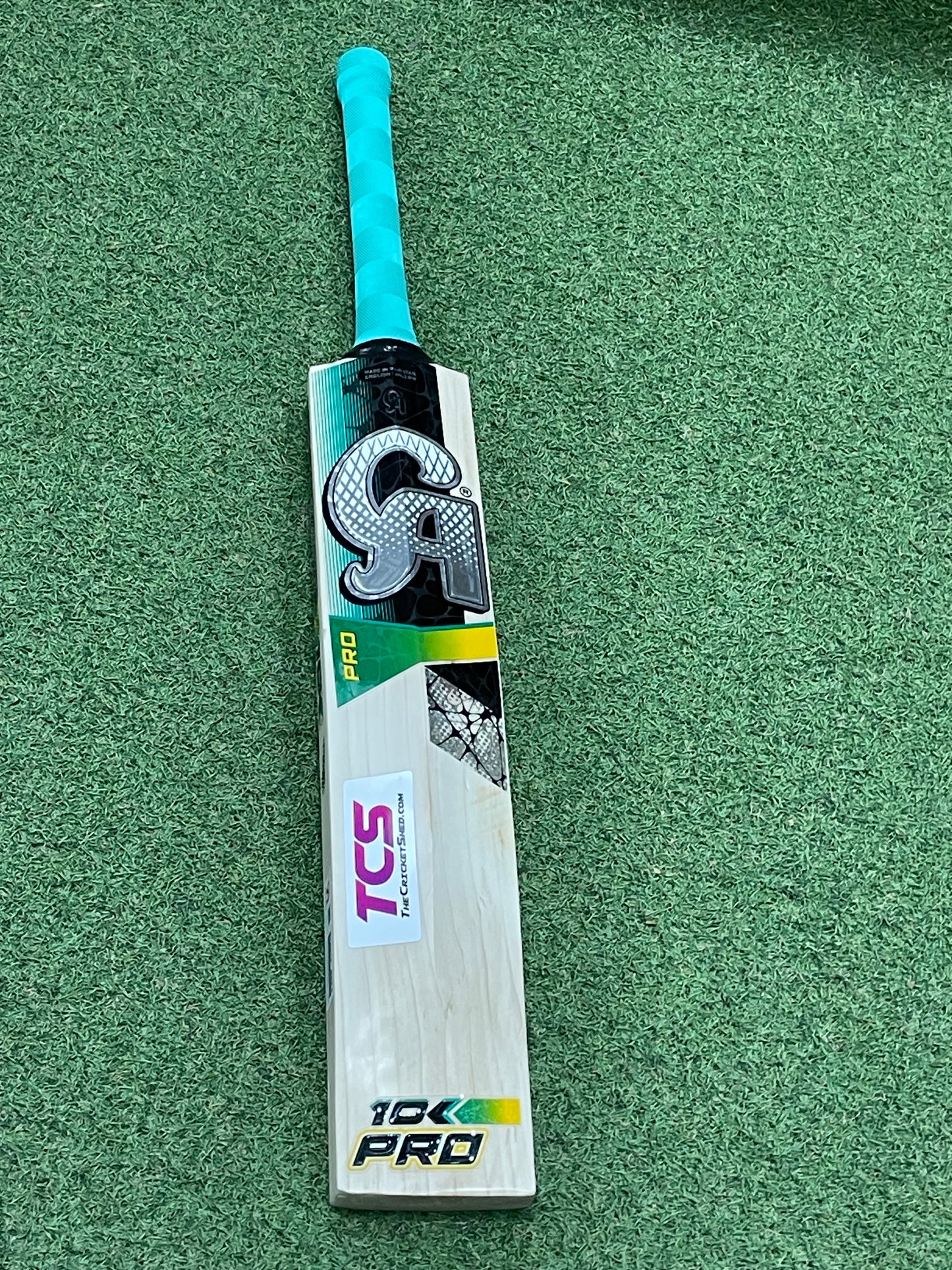 CA Pro 10000 Cricket Bat (2lb 9oz)