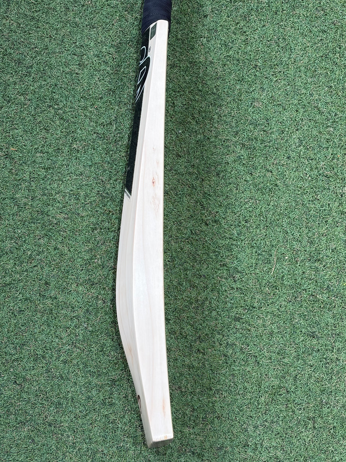 CP Pure Black Edition Cricket Bat (2lb 9oz)