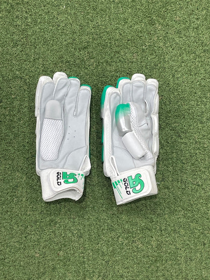 CA Gold 16000 Batting Gloves