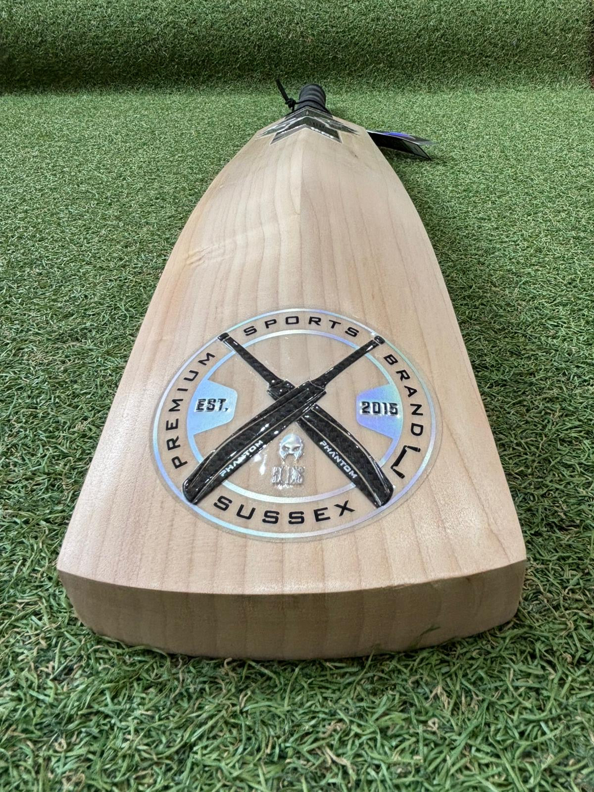 Phantom Dark Edition LE Cricket Bat (2lb 11oz)