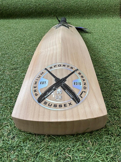 Phantom Dark Edition LE Cricket Bat (2lb 11oz)