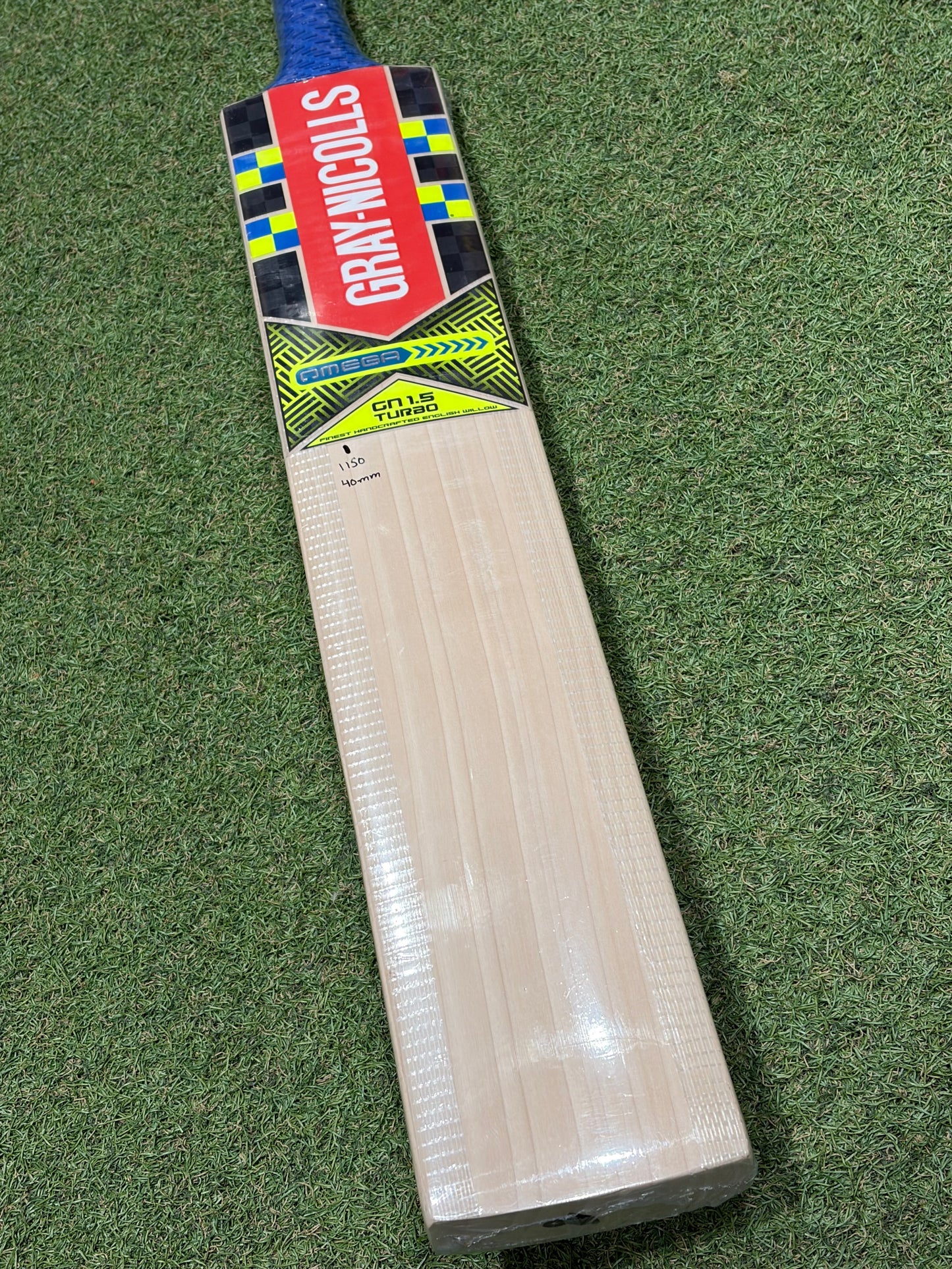 Gray Nicolls Omega GN1.5 Turbo Cricket Bat (2lb 9oz)