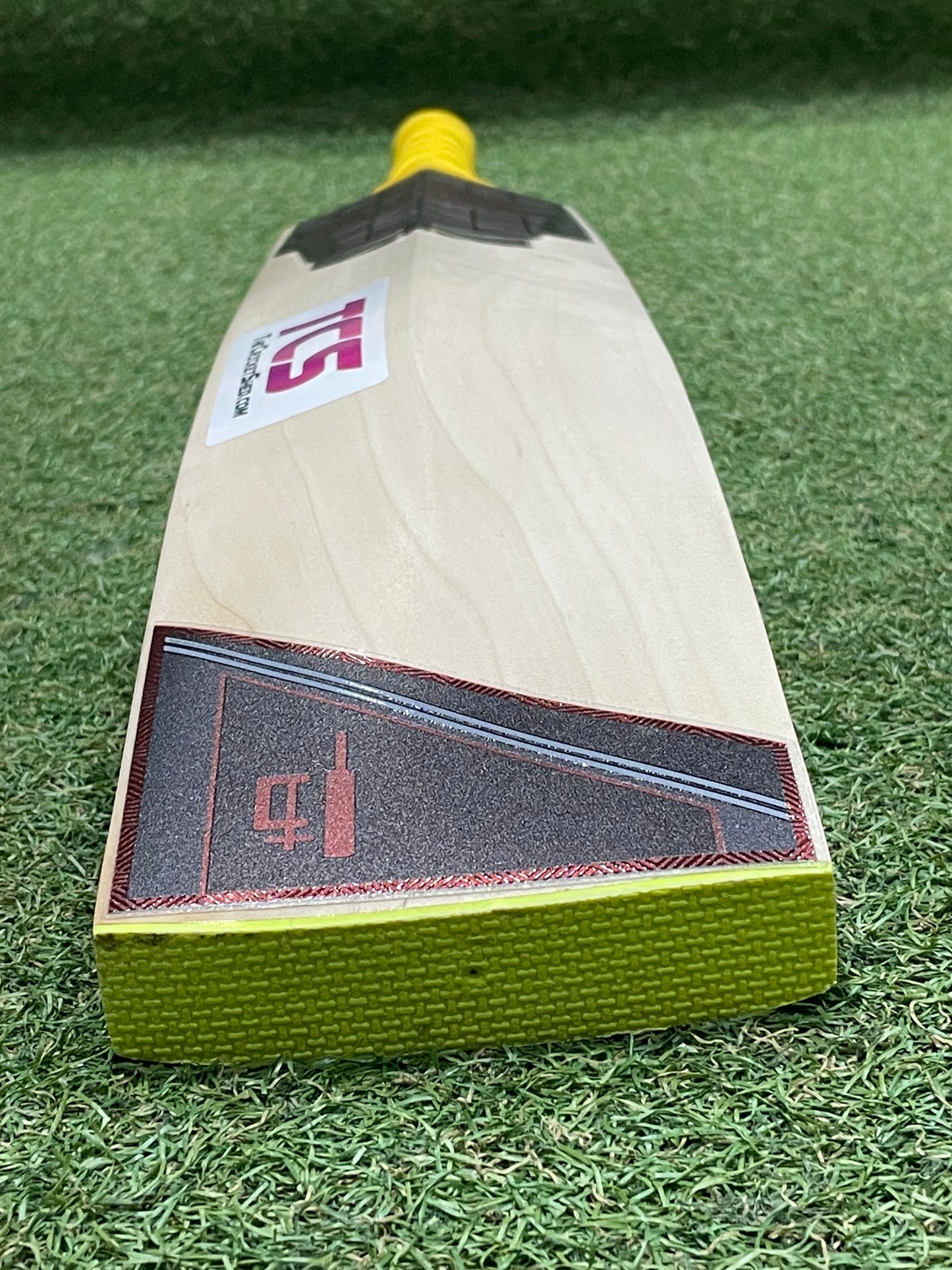 Cricket Station A17 Cricket Bat (2lb 10oz)