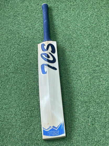 TCS Sapphire Short Blade Long Handle Cricket Bat (2lb 11oz)