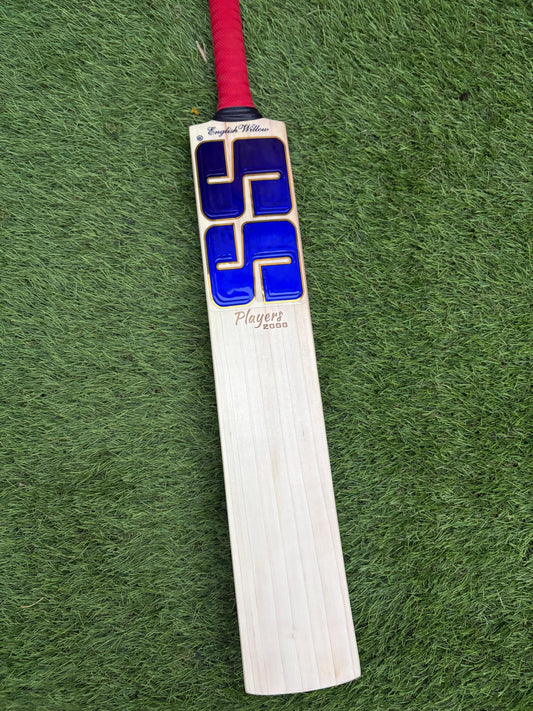 SS Ton Players 2000 Cricket Bat (2lb 9oz)