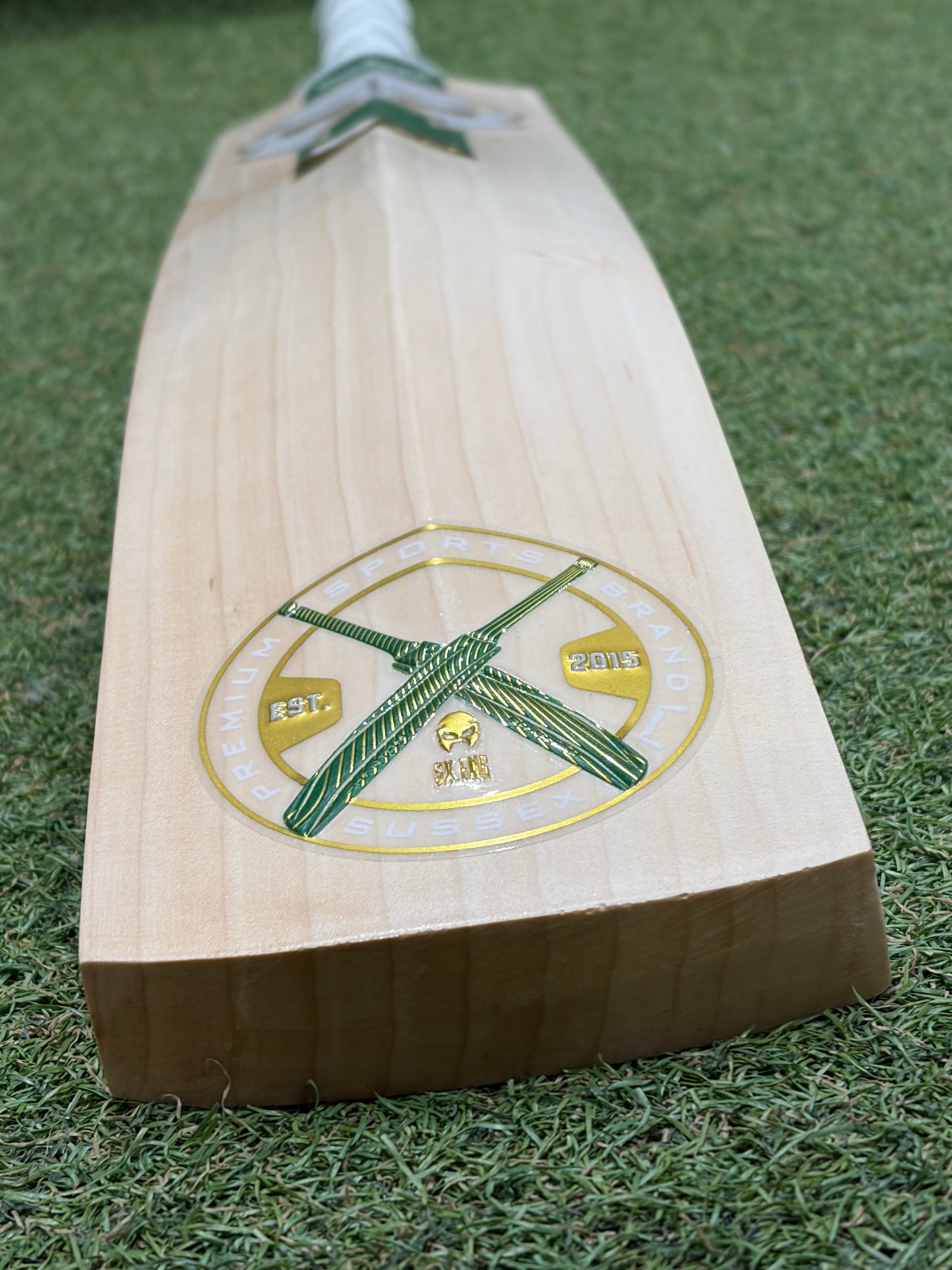 Phantom Enigma Custom Cricket Bat (2lb 10oz)