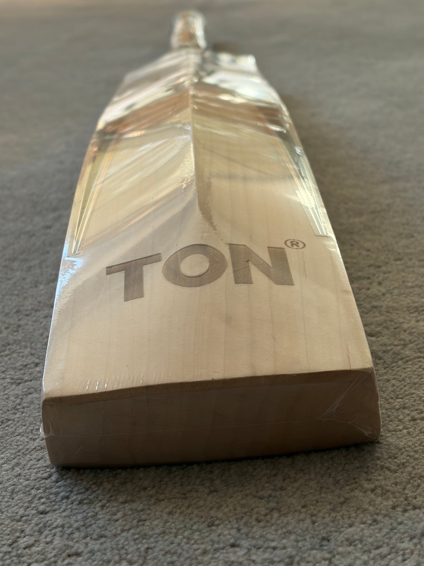 SS Ton Limited Edition Cricket Bat (2lb 9oz)