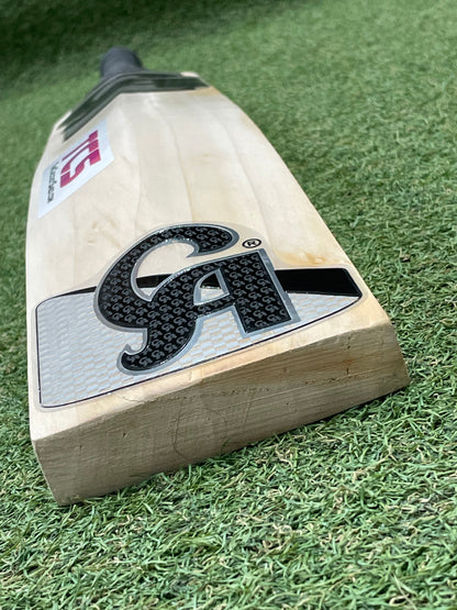 CA Revolution Butterfly Cricket Bat (2lb 8oz)