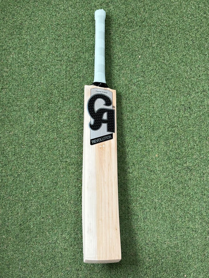 CA Revolution Butterfly Cricket Bat (2lb 10oz)