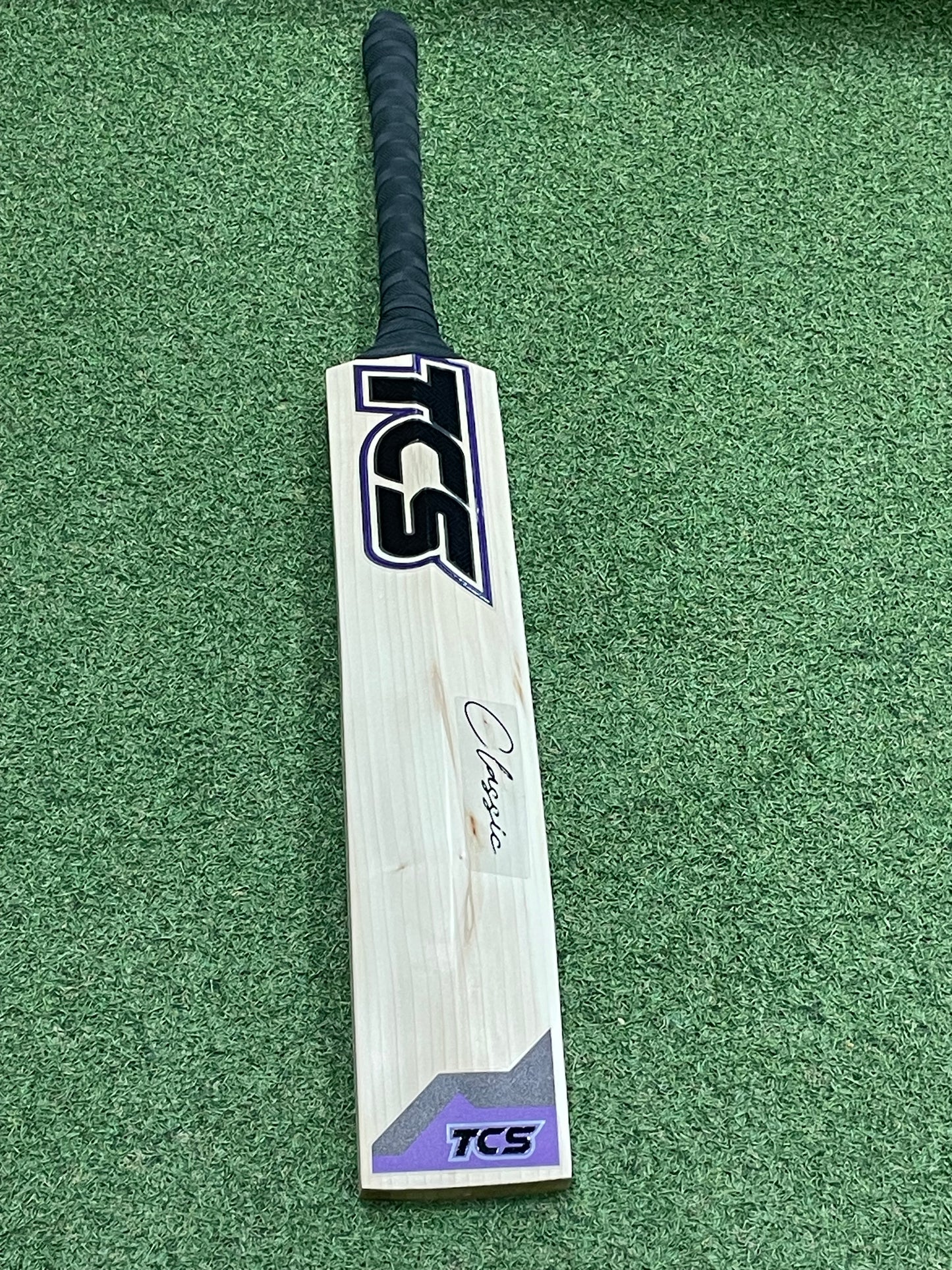 TCS Classic Short Blade Long Handle Cricket Bat (2lb 11oz)